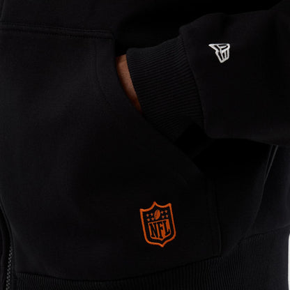 The Male model is wearing Cleveland Browns NFL International Series Games Black Full Zip Hoodie 6