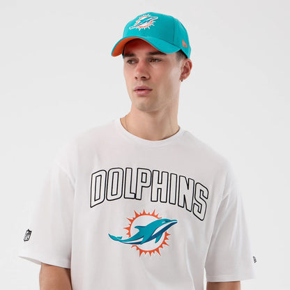 The Male model is wearing Miami Dolphins NFL International Series Games White Oversized T-Shirt 6