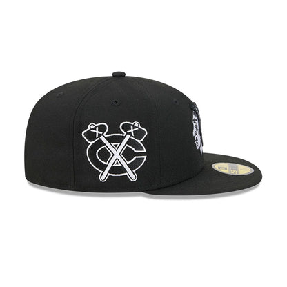 Pictured is this NHL Evergreen Chicago Blackhawks 59FIFTY Fitted cap in black. 5