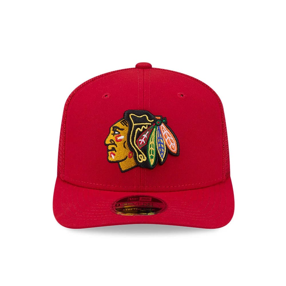 Pictured is this NHL Evergreen Chicago Blackhawks 9SEVENTY Stretch Snap cap in red. 3