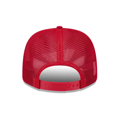 Pictured is this NHL Evergreen Chicago Blackhawks 9SEVENTY Stretch Snap cap in red. 7