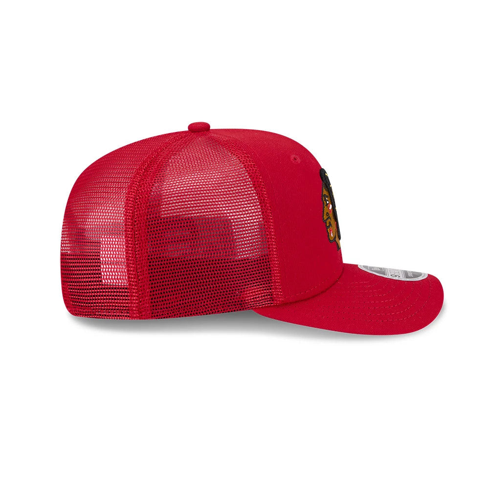 Pictured is this NHL Evergreen Chicago Blackhawks 9SEVENTY Stretch Snap cap in red. 6