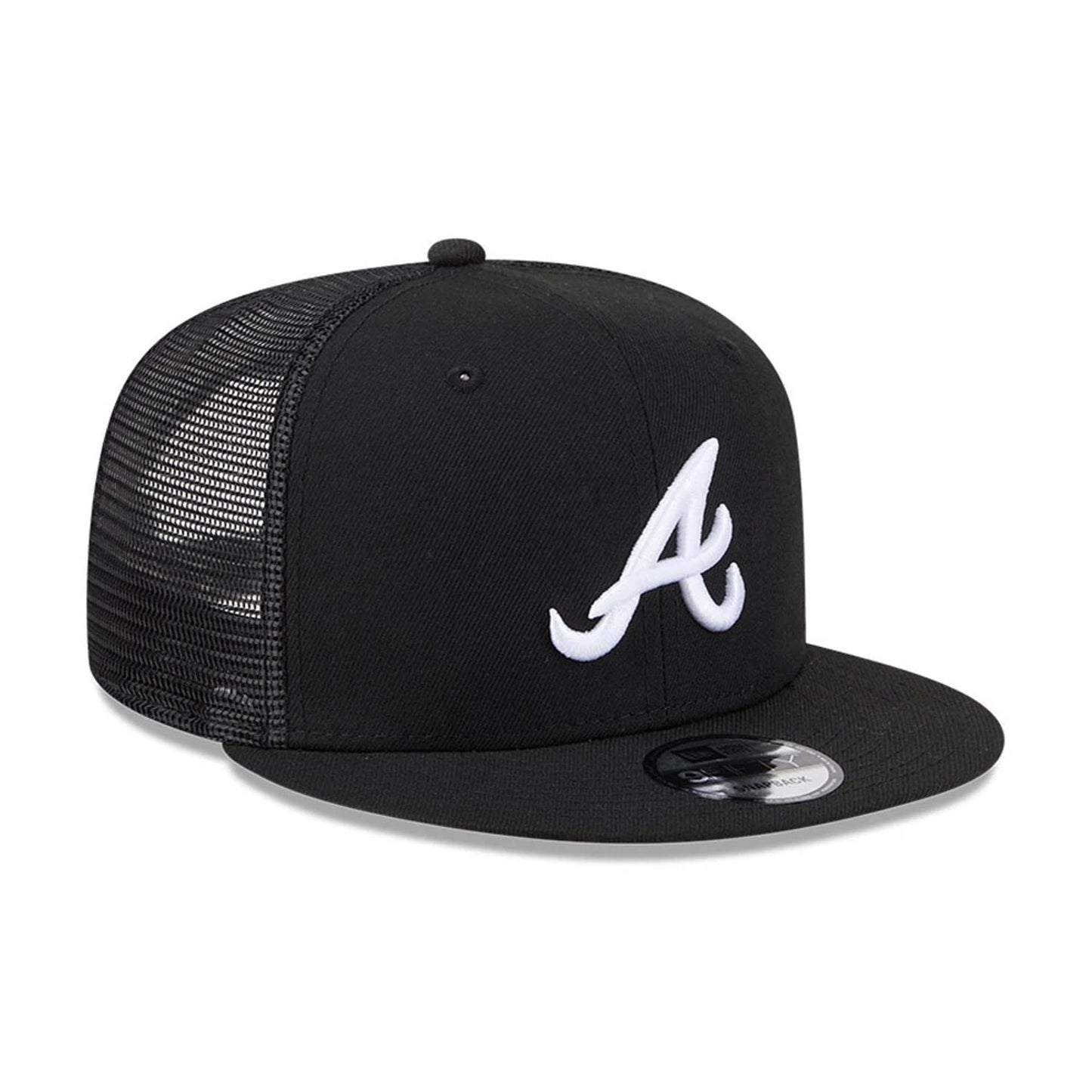 Pictured is this MLB Evergreen Atlanta Braves 9FIFTY Trucker cap in black. 4