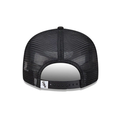 Pictured is this MLB Evergreen Chicago White Sox 9FIFTY Trucker cap in black. 5