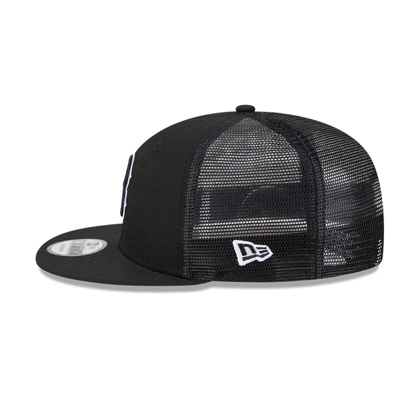 Pictured is this MLB Evergreen Boston Red Sox 9FIFTY Trucker cap in black. 6