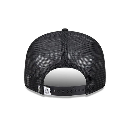 Pictured is this MLB Evergreen New York Yankees 9FIFTY Trucker cap in black. 5