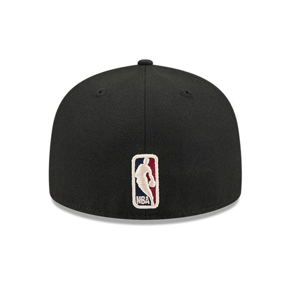 Pictured is this NBA Hardwood Classic Chicago Bulls 59FIFTY Fitted cap in black. 5
