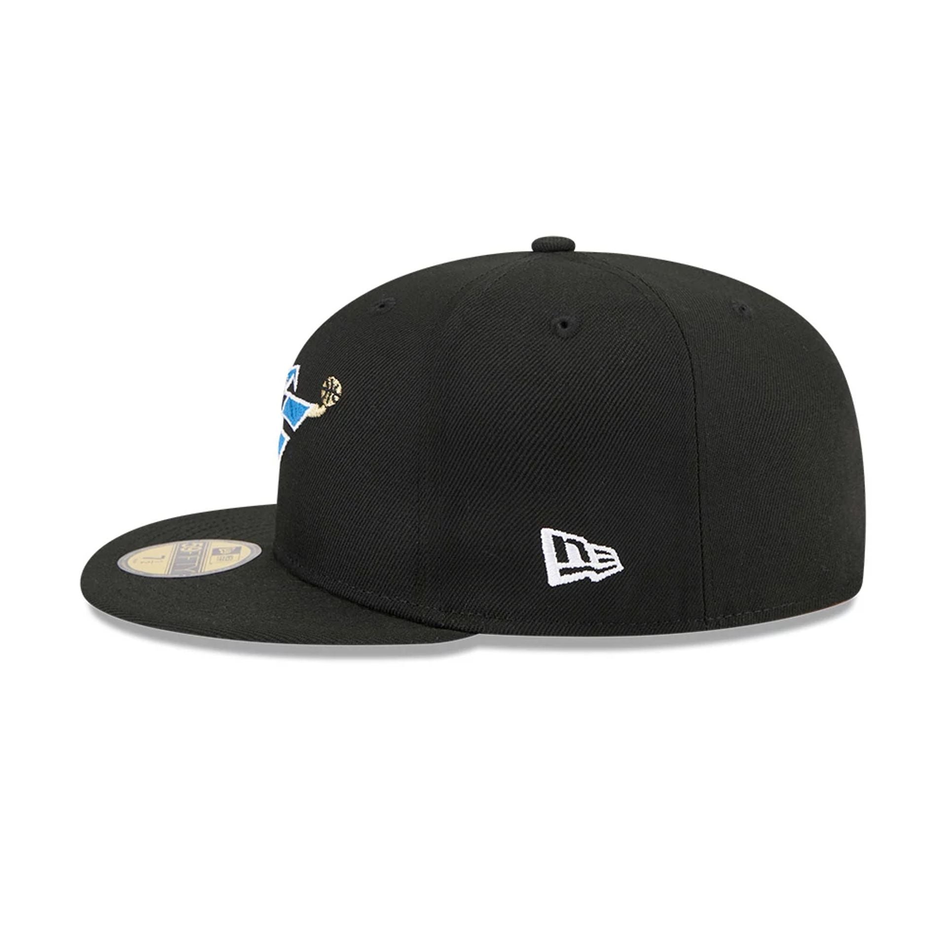Pictured is this NBA Hardwood Classic Washington Wizards 59FIFTY Fitted cap in black. 6