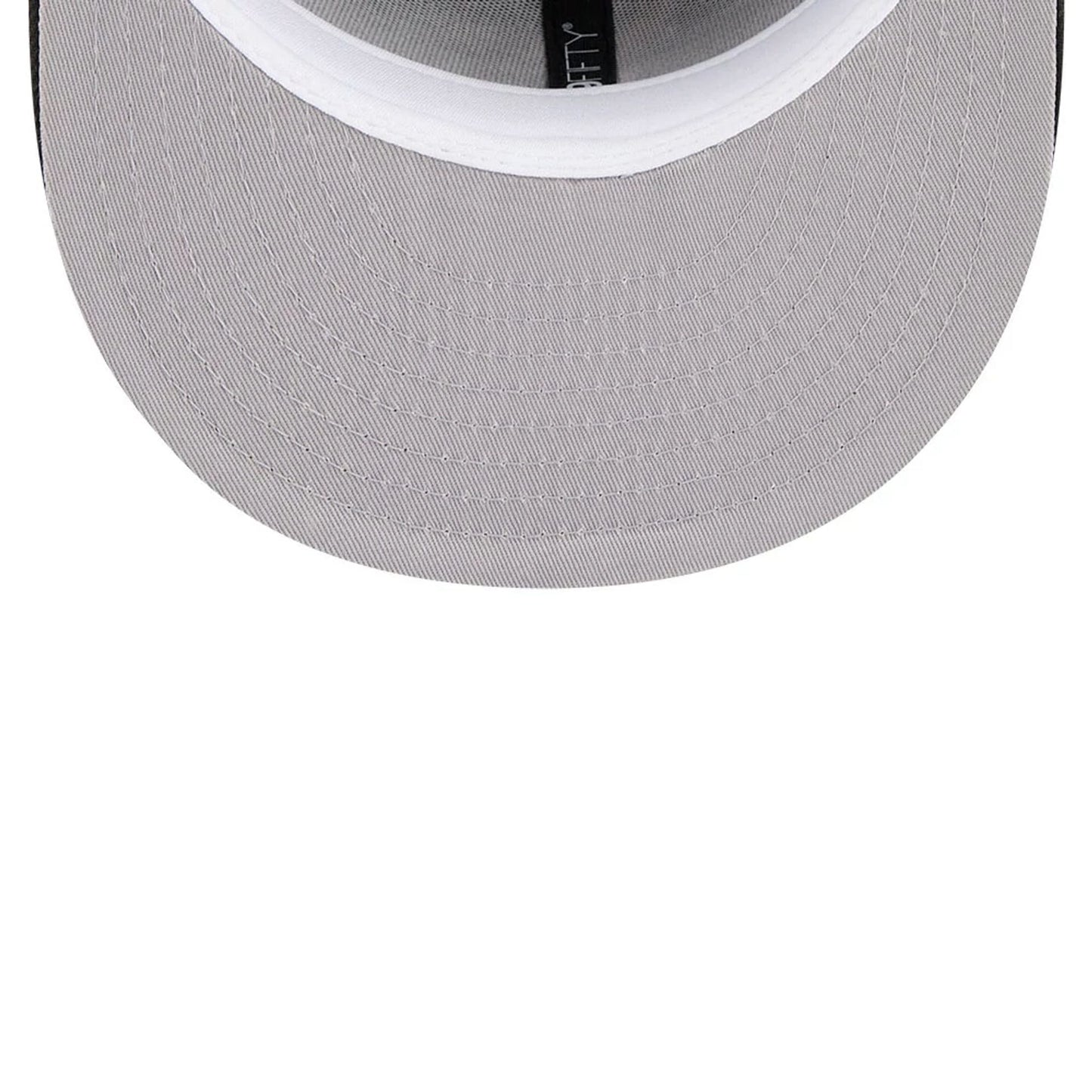 Pictured is this NBA Hardwood Classic Washington Wizards 59FIFTY Fitted cap in black. 2