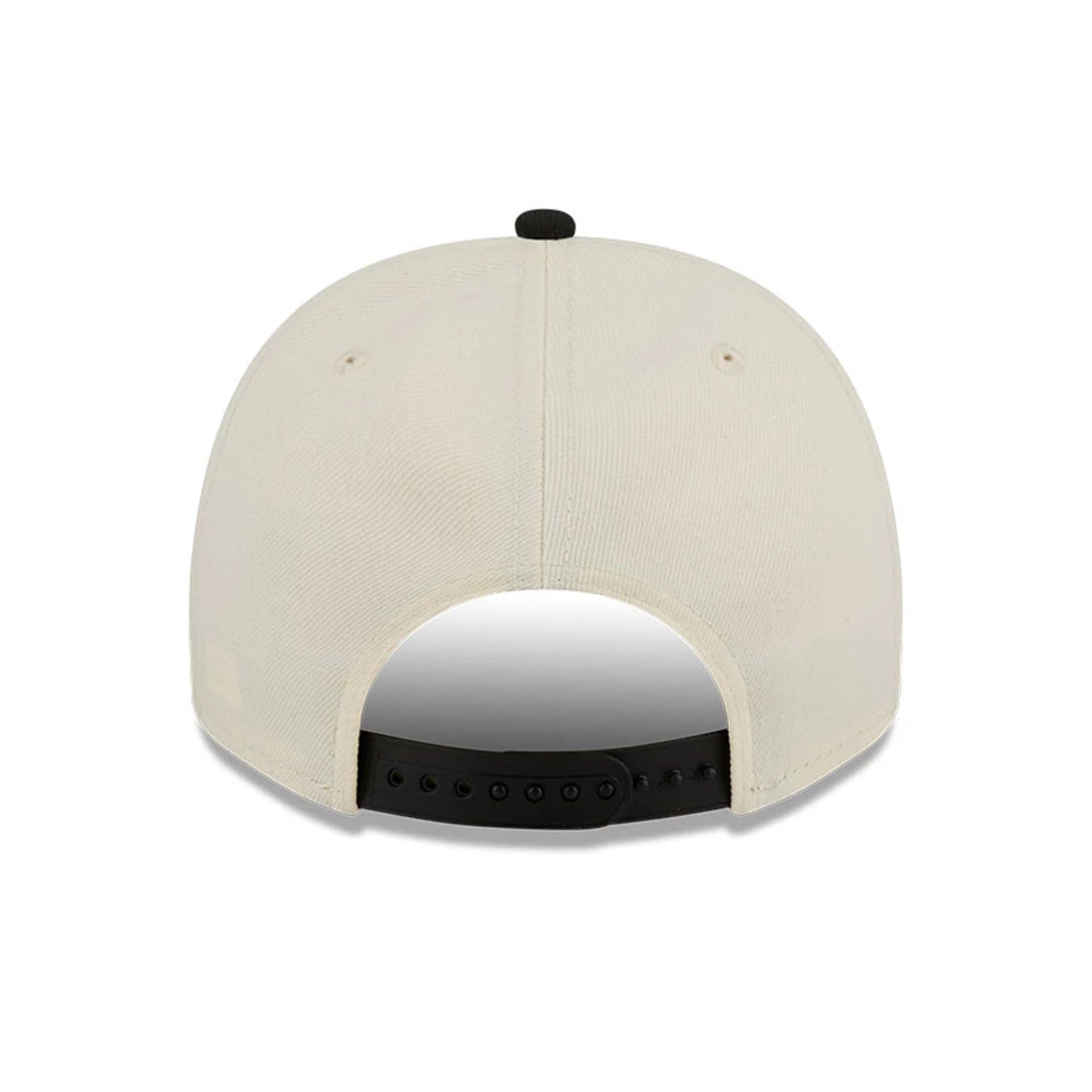 Pictured is this NBA Hardwood Classic Washington Wizards 9FIFTY A-Frame Snapback cap in black. 7