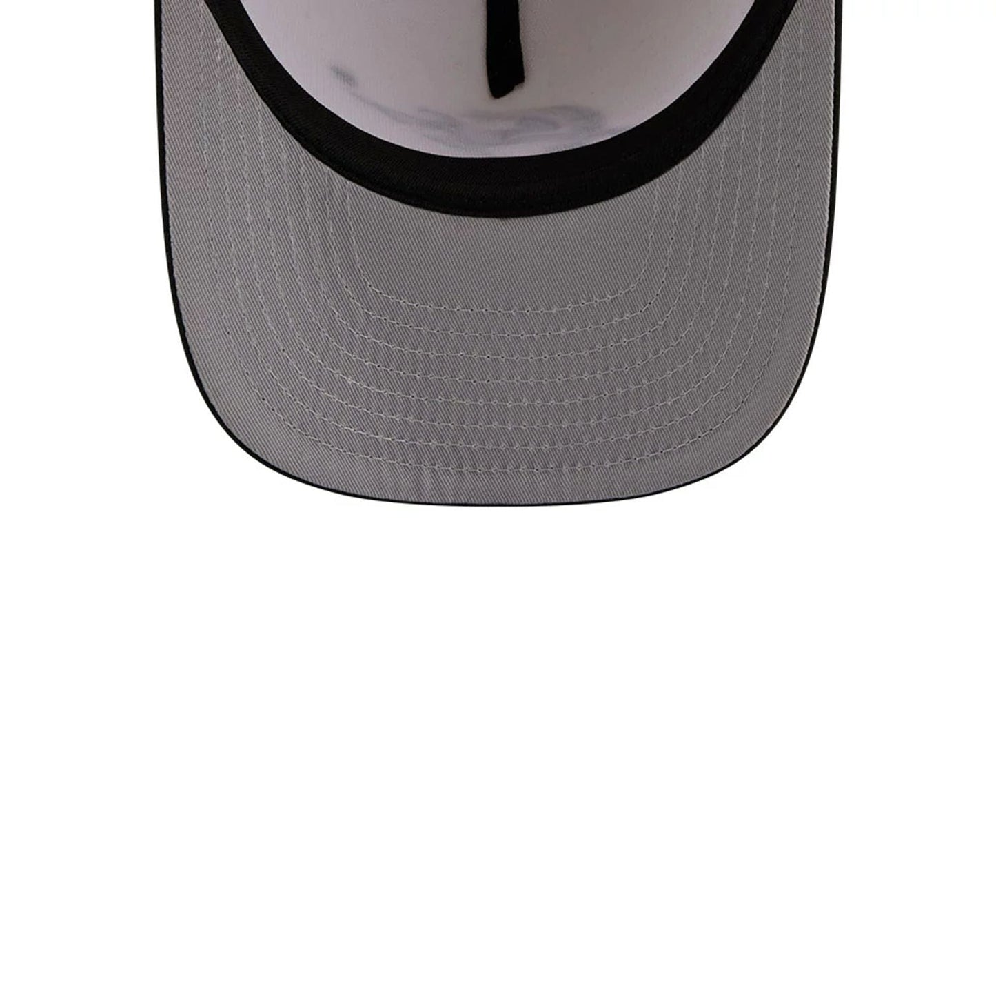 Pictured is this NBA Hardwood Classic Washington Wizards 9FIFTY A-Frame Snapback cap in black. 2