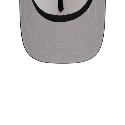 Pictured is this NBA Hardwood Classic Toronto Raptors 9FIFTY A-Frame Snapback cap in Black  2