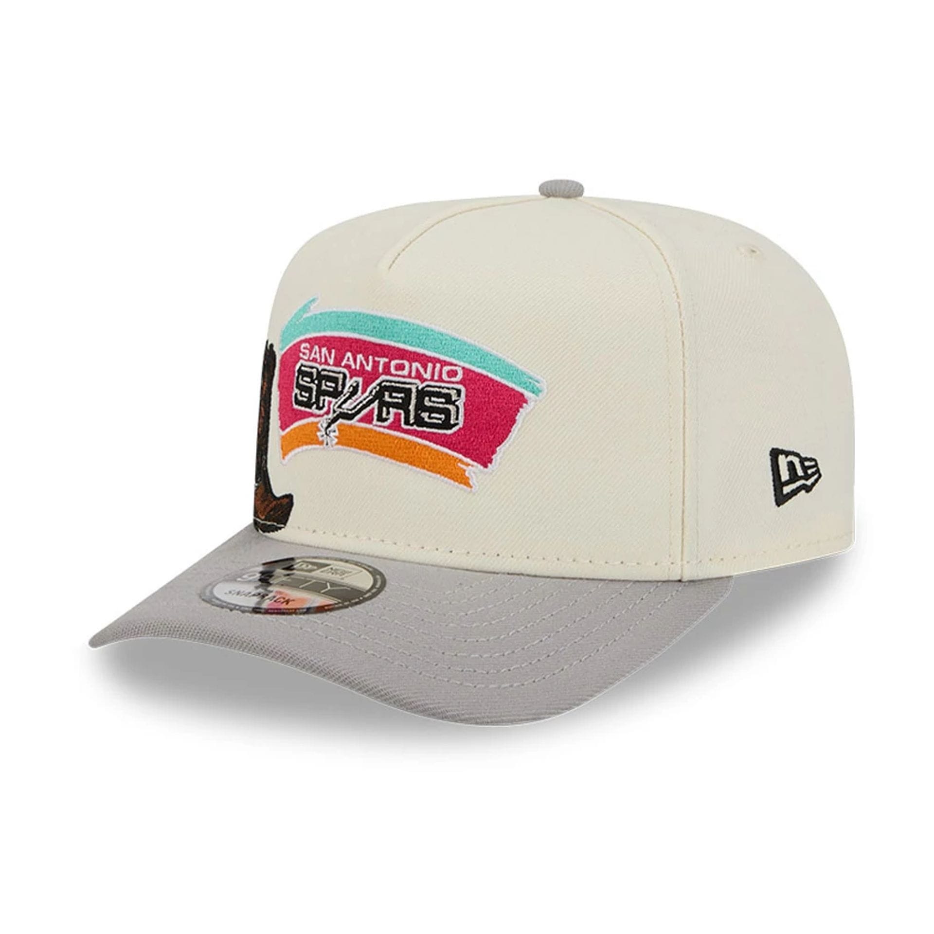 Pictured is this NBA Hardwood Classic San Antonio Spurs 9FIFTY A-Frame Snapback cap in grey. 4