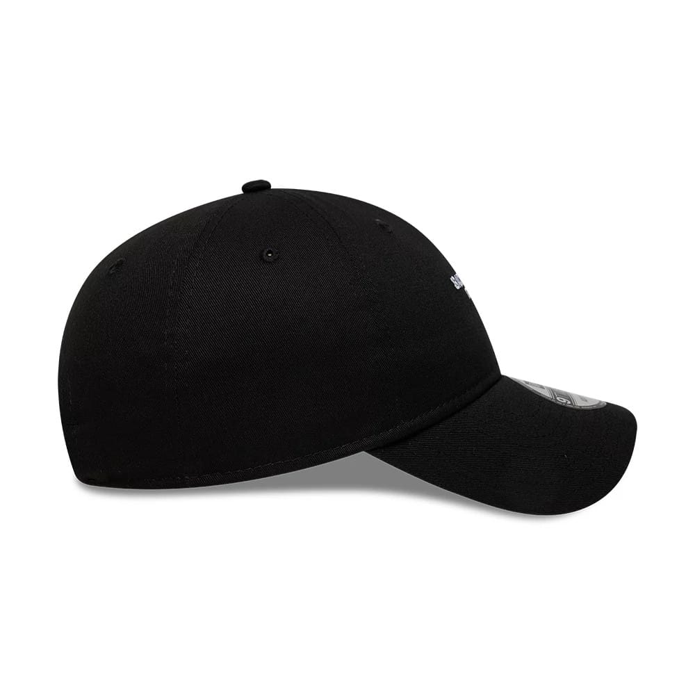 This is a  New Era Slogan Background Talent Black 9TWENTY Adjustable Cap 5