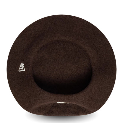 This is a New York Yankees Womens MLB Wool Dark Brown Beret 5