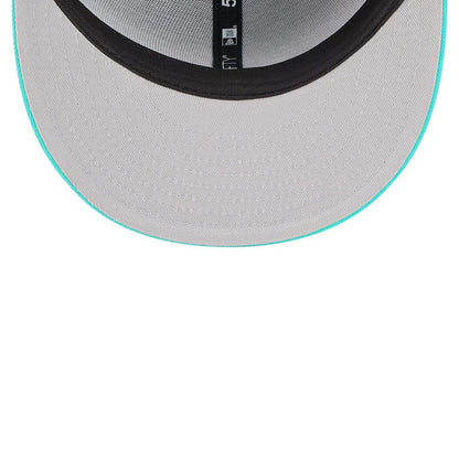 Pictured is this NBA Classic Memphis Grizzlies 59FIFTY Fitted cap in black. 2