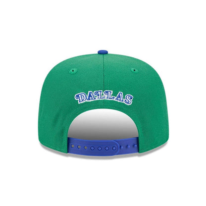 Pictured is this NBA Classic Dallas Mavericks 9FIFTY A-Frame Snapback Adjustable cap in green. 5