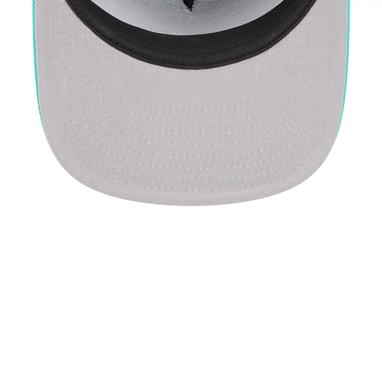 Pictured is this NBA Classic Memphis Grizzlies 9FIFTY A-Frame Snapback Adjustable cap in black. 2