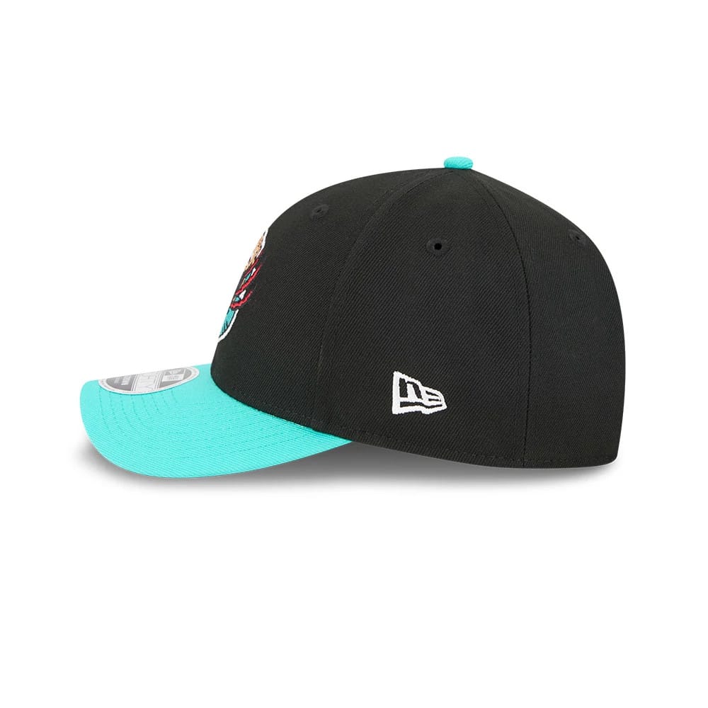 Pictured is this NBA Classic Memphis Grizzlies 9FORTY M-Crown Adjustable cap in black. 7