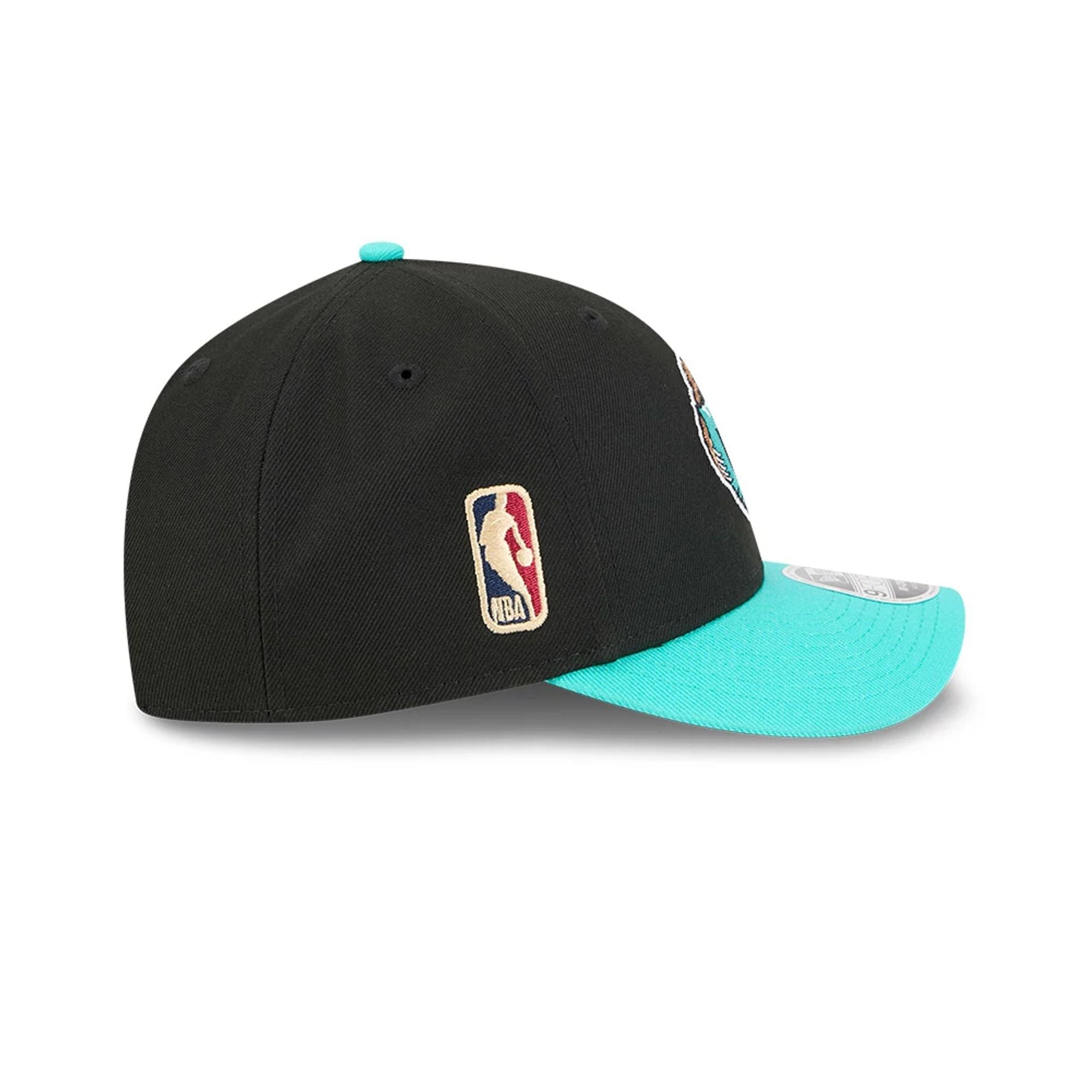 Pictured is this NBA Classic Memphis Grizzlies 9FORTY M-Crown Adjustable cap in black. 6