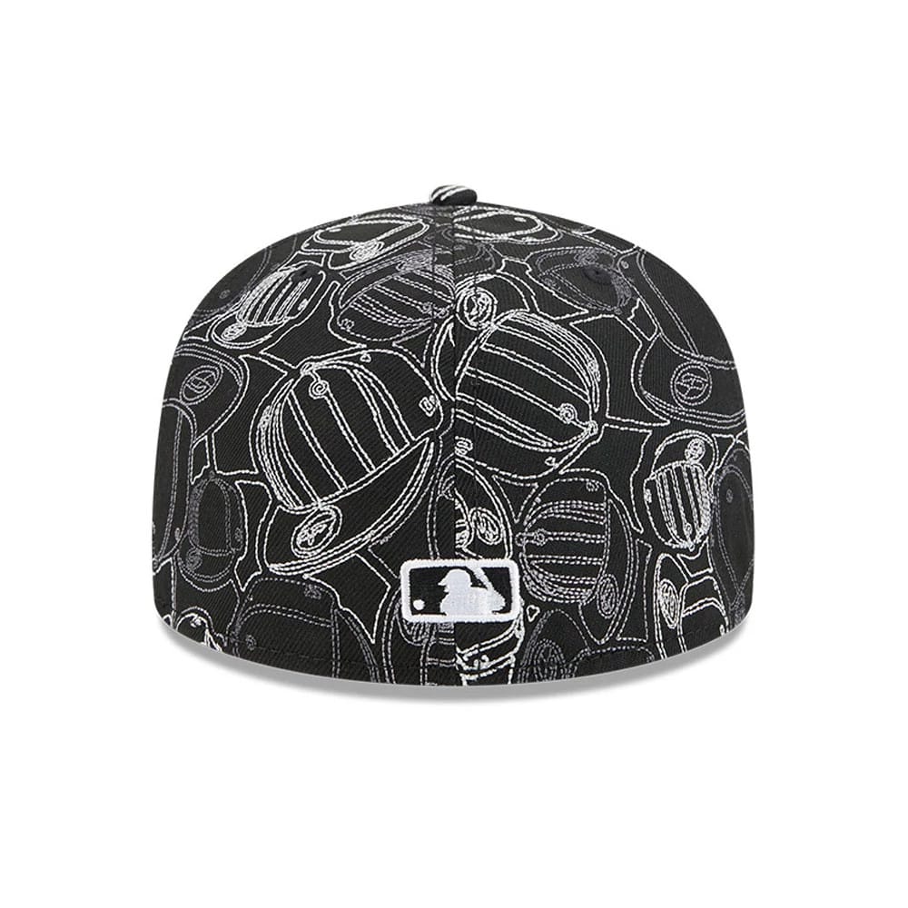 Pictured is this MLB Cap Scramble Houston Astros 59FIFTY Fitted cap in black. 5