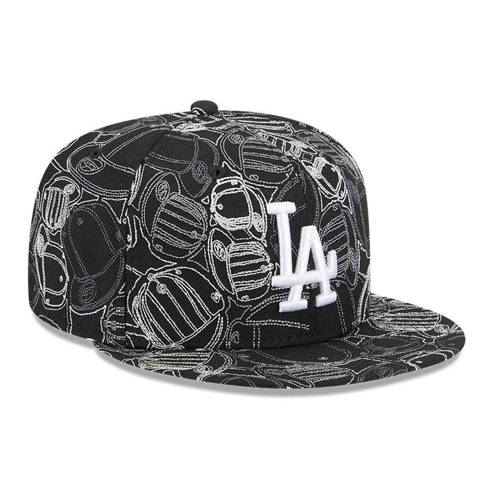 Pictured is this MLB Cap Scramble LA Dodgers 59FIFTY Fitted cap in black. 4