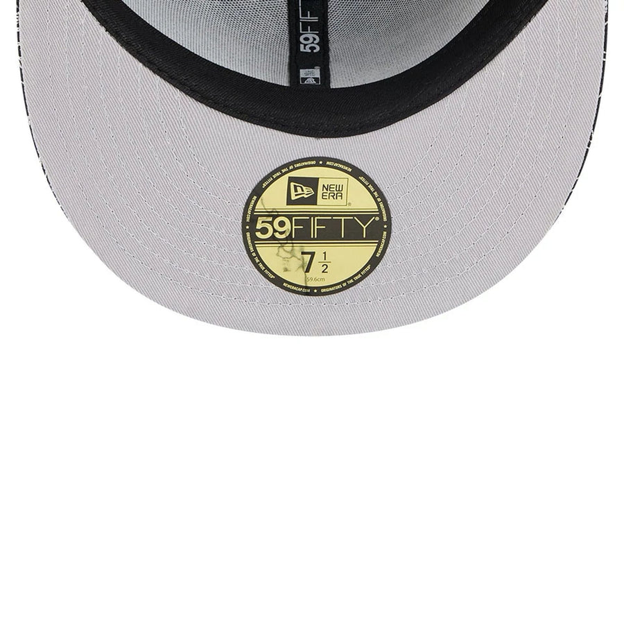 Pictured is this MLB Cap Scramble LA Dodgers 59FIFTY Fitted cap in black. 2
