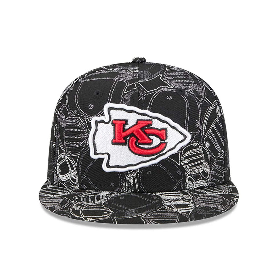 Pictured is this NFL Cap Scramble Kansas City Chiefs 59FIFTY Fitted cap in black. 3