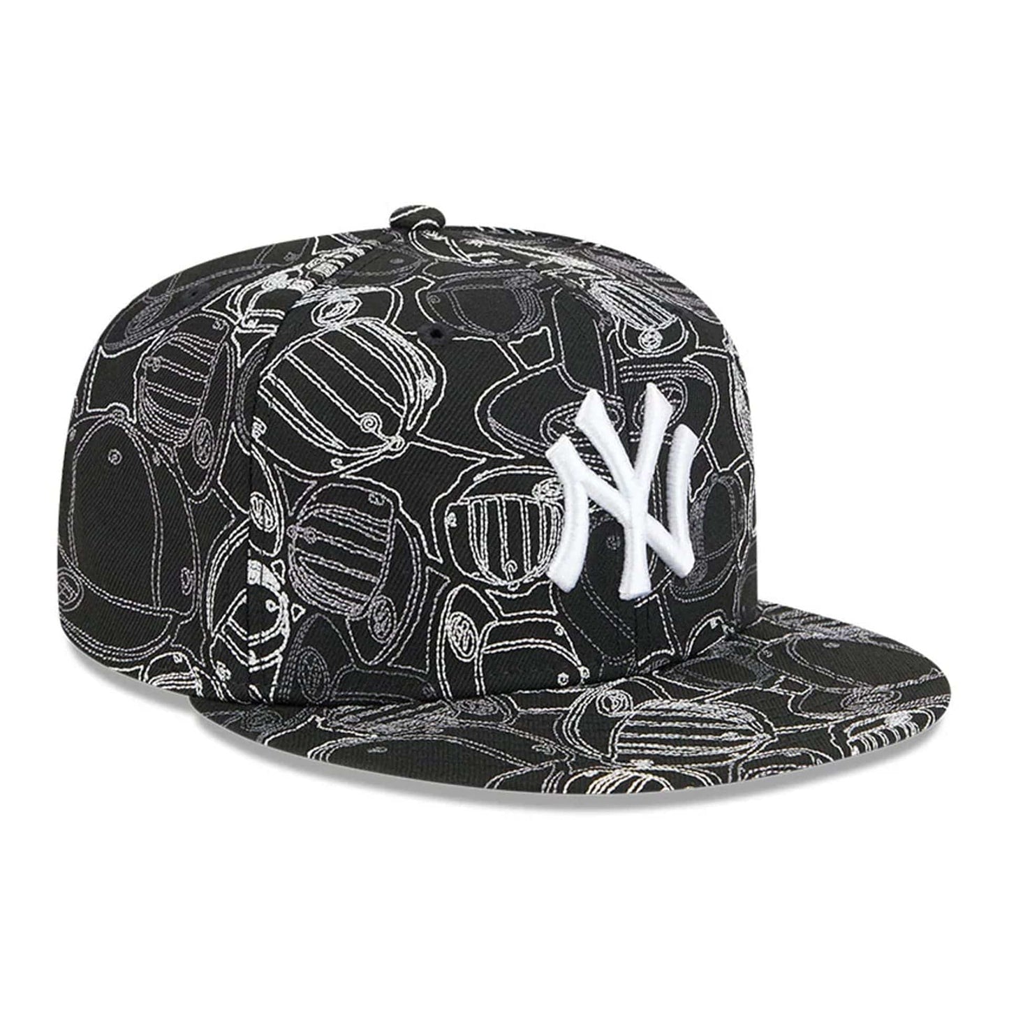 Pictured is this MLB Cap Scramble New York Yankees 59FIFTY Fitted cap in black. 4