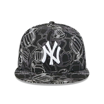Pictured is this MLB Cap Scramble New York Yankees 59FIFTY Fitted cap in black. 3