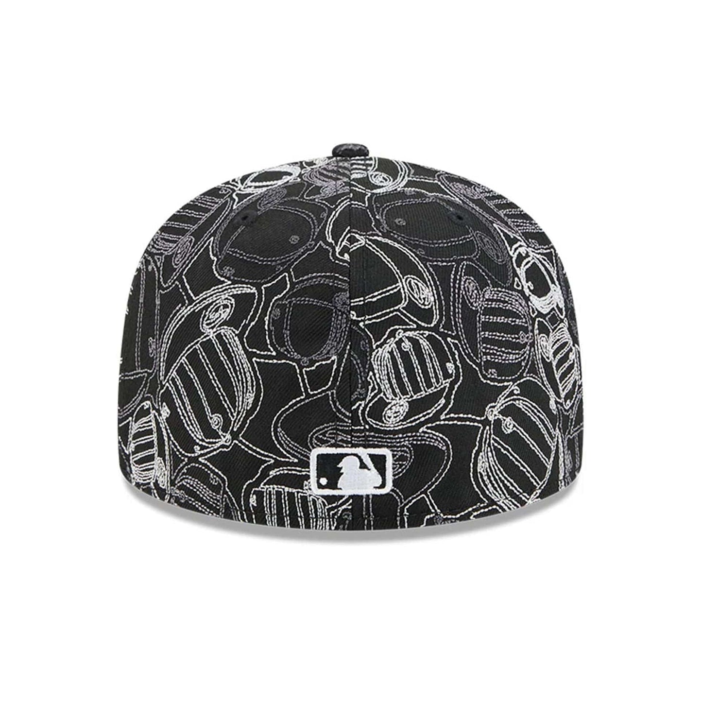 Pictured is this MLB Cap Scramble New York Yankees 59FIFTY Fitted cap in black. 5