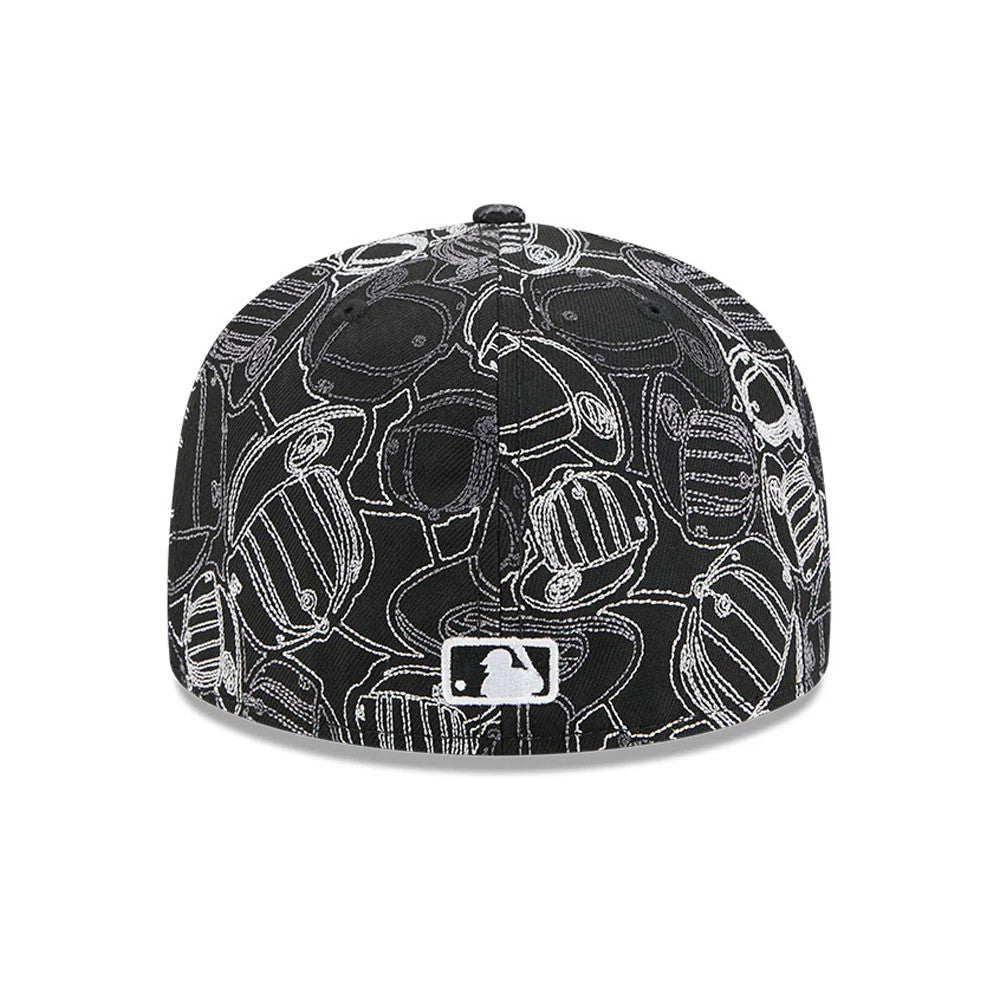 Pictured is this MLB Cap Scramble New York Yankees 59FIFTY Fitted cap in black. 5