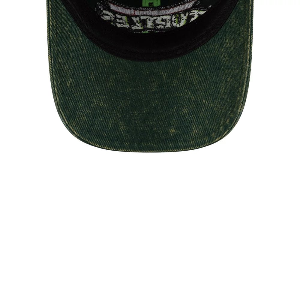 Pictured is this Teenage Mutant Ninja Turtles Washed 9TWENTY cap in dark green. 7