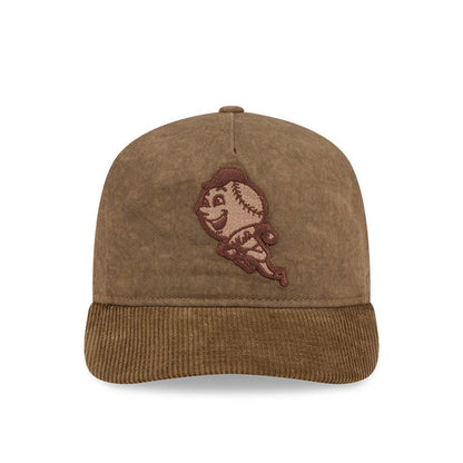 Pictured is this MLB Utility Linen New York Mets 19TWENTY cap in open brown. 2