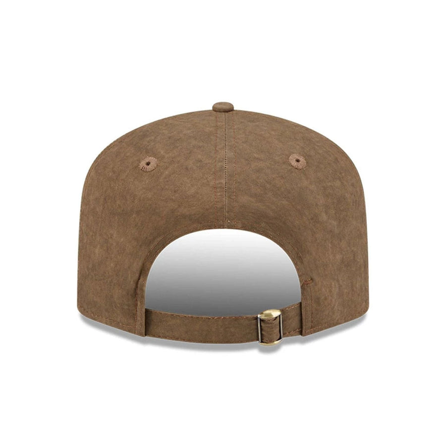 Pictured is this MLB Utility Linen New York Yankees 19TWENTY cap in open brown. 4