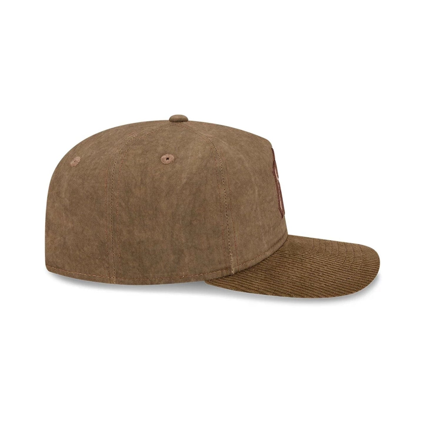 Pictured is this MLB Utility Linen New York Yankees 19TWENTY cap in open brown. 6