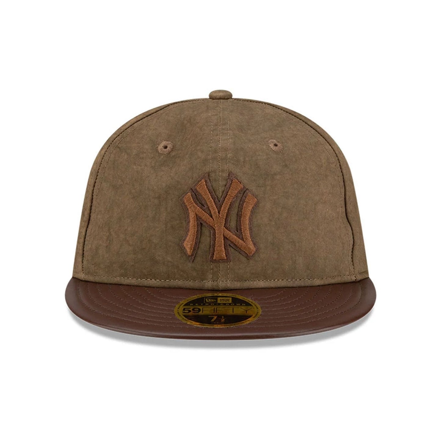 Pictured is this MLB Utility Linen New York Yankees Retro Crown 59FIFTY Fitted cap in open brown. 3