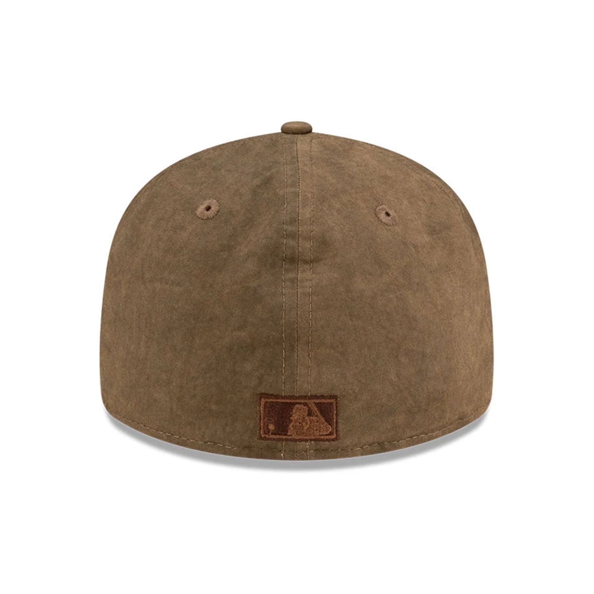 Pictured is this MLB Utility Linen Detroit Tigers Retro Crown 59FIFTY Fitted cap in open brown. 7