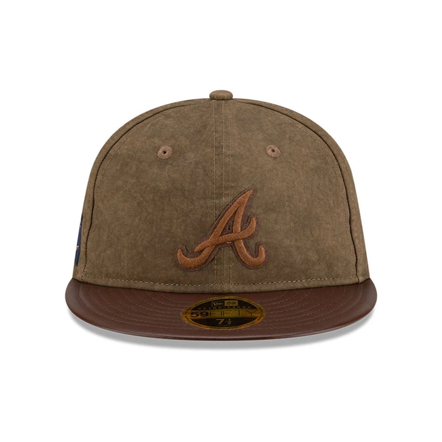 Pictured is this MLB Utility Linen Atlanta Braves Retro Crown 59FIFTY Fitted cap in open brown. 3