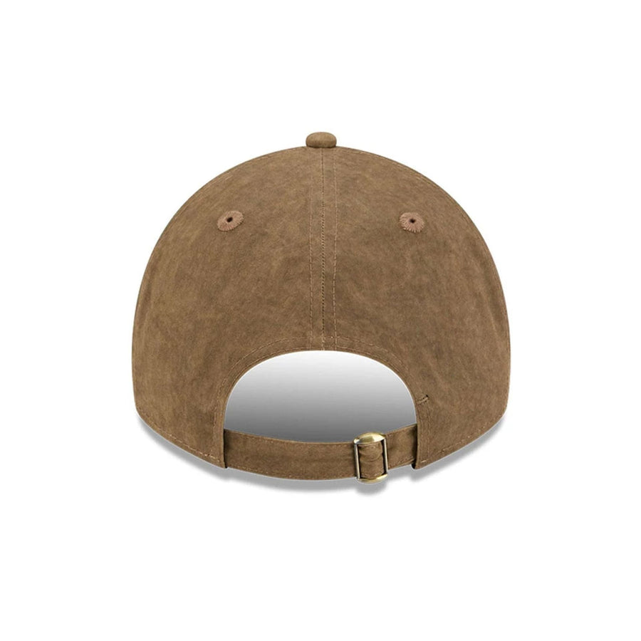 Pictured is this MLB Utility Linen New York Mets 9TWENTY A-Frame cap in open brown. 6