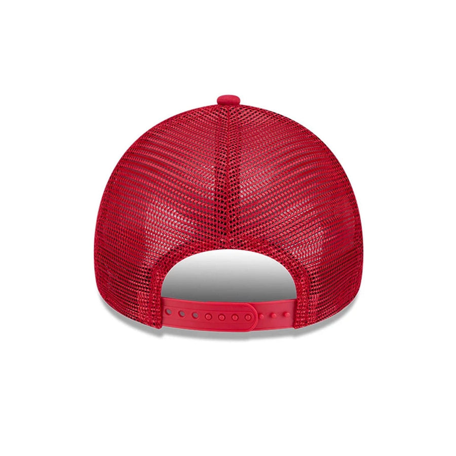 Pictured is this Warner Brothers A Christmas Story 9FORTY A-Frame Trucker cap in red. 5