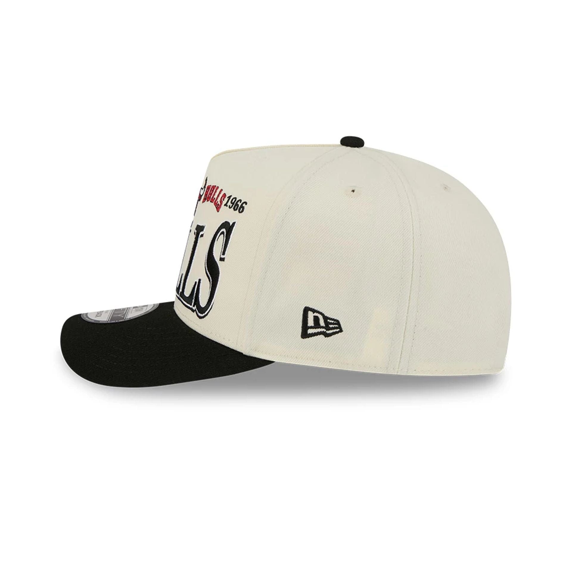 Pictured is this NBA All Star Game 2026 Chicago Bulls 9FIFTY A-Frame Snapback cap in White. 5