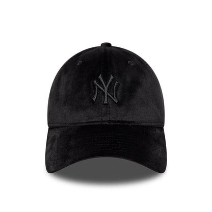 This is a New York Yankees MLB Velour Black 9TWENTY Bow Back Adjustable Cap 3