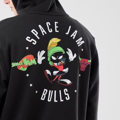 The model is wearing this Space Jam 2 X NBA Chicago Bulls Pullover Hoodie in black. 4