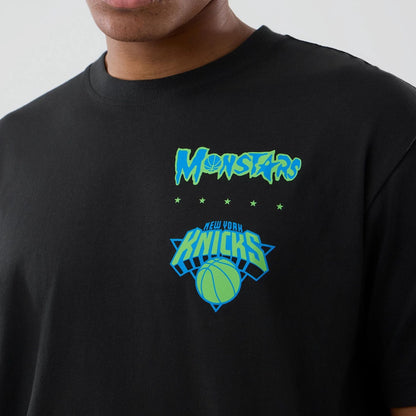 The model is wearing this Space Jam 2 X NBA New York Knicks T-Shirt in black. 3