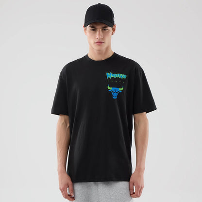 The model is wearing this Space Jam 2 X NBA Chicago Bulls T-Shirt in black. 1