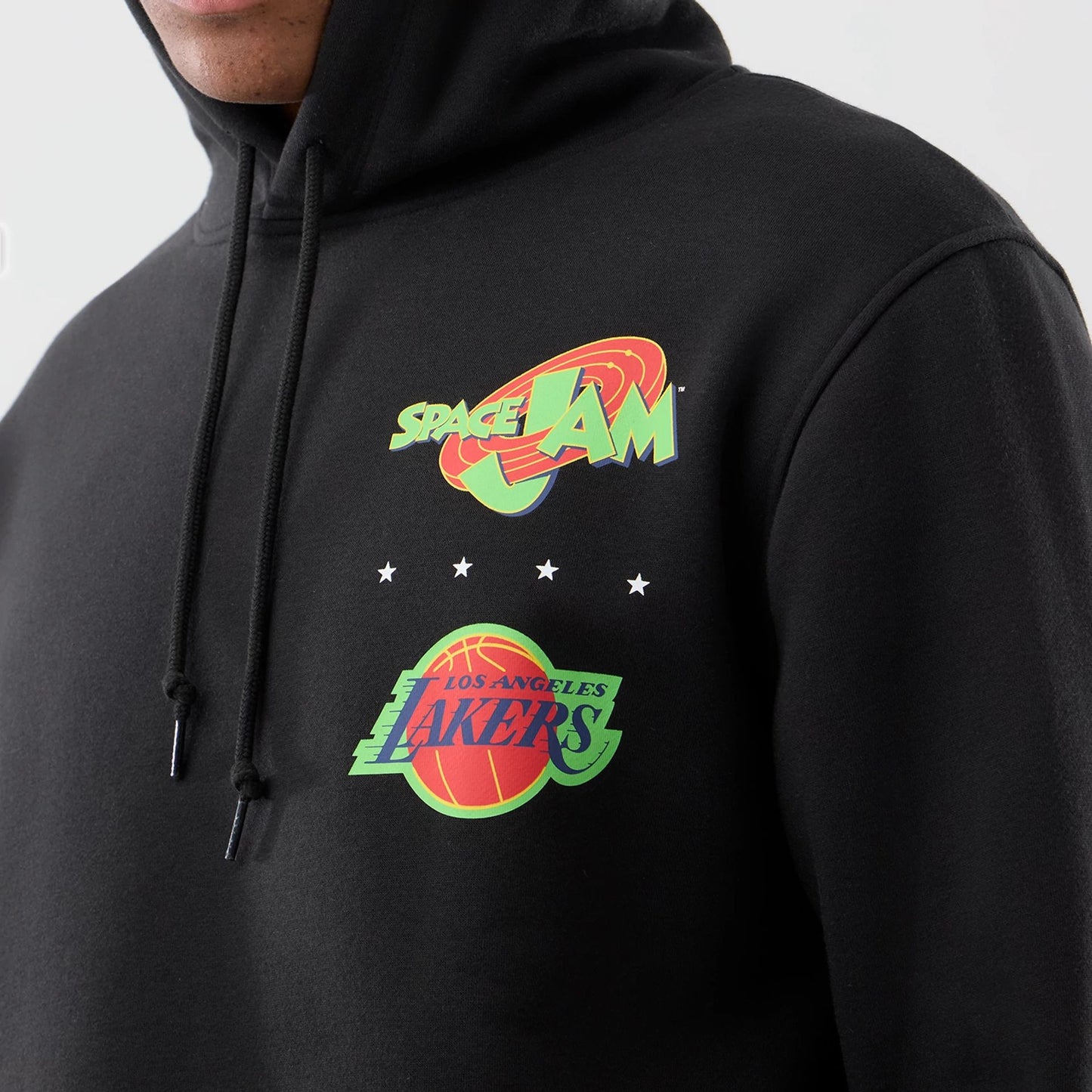 The model is wearing this Space Jam 2 X NBA LA Lakers Pullover Hoodie in black. 5