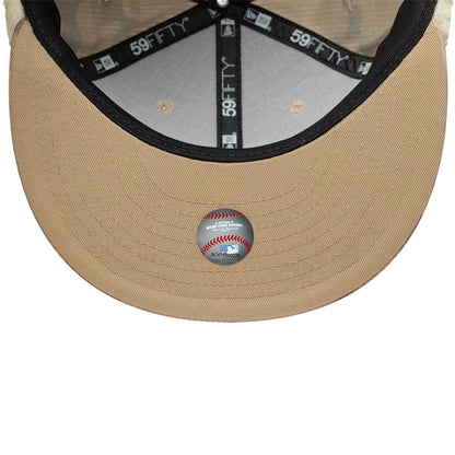 Pictured is this MLB Cord LA Dodgers Downflap 59FIFTY Fitted cap in light beige. 11