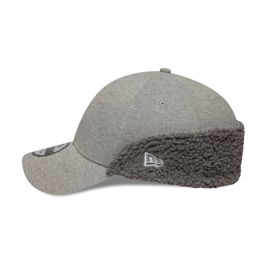 Pictured in this New Era Grey 39THIRTY Downflap Stretch Fit Cap 5
