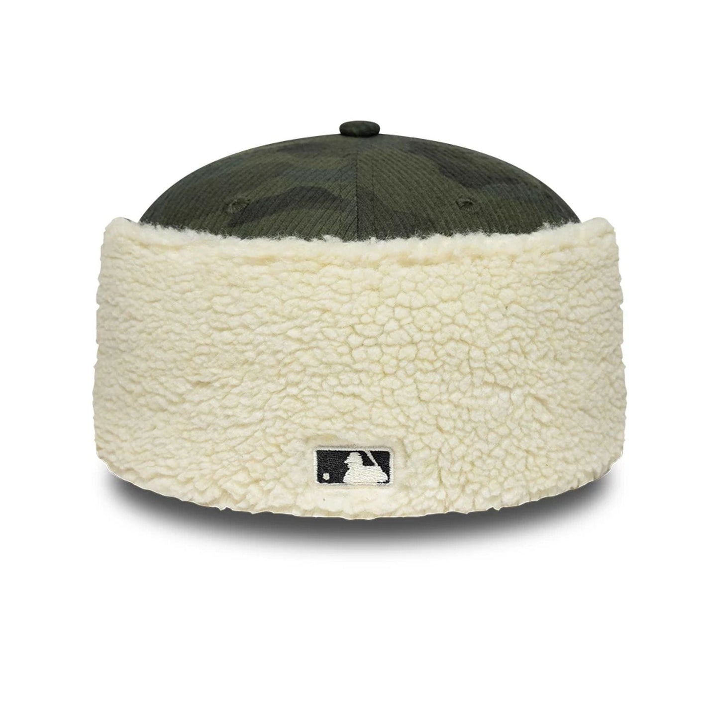 Pictured is this MLB Cord New York Yankees Downflap 59FIFTY Fitted cap in green. 7